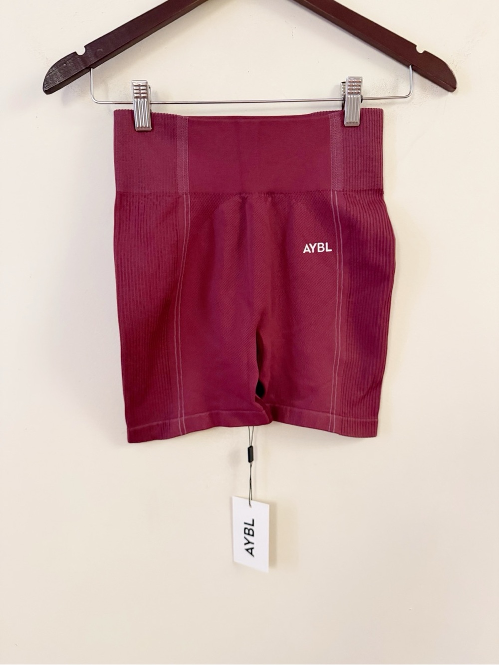 AYBL Reflex High-Waist Seamless Bike Shorts in Plum Size Medium NEW - Picture 2 of 11